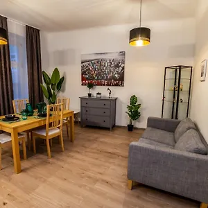 Gesamte Fuer 4 Personen 3 Apartament Wiedeń